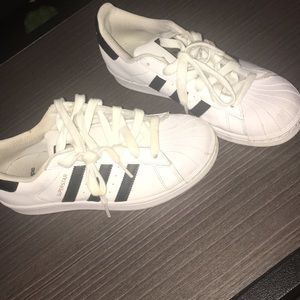 Adidas SuperStar Sneakers